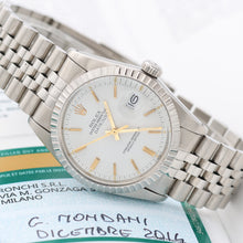 Cargar imagen en el visor de la galería, Rolex Datejust ref. 16030 White Dial with Golden indexes- Jubilee