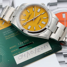 Load image into Gallery viewer, Rolex Oyster Perpetual 124300 - Yellow Dial - Full set