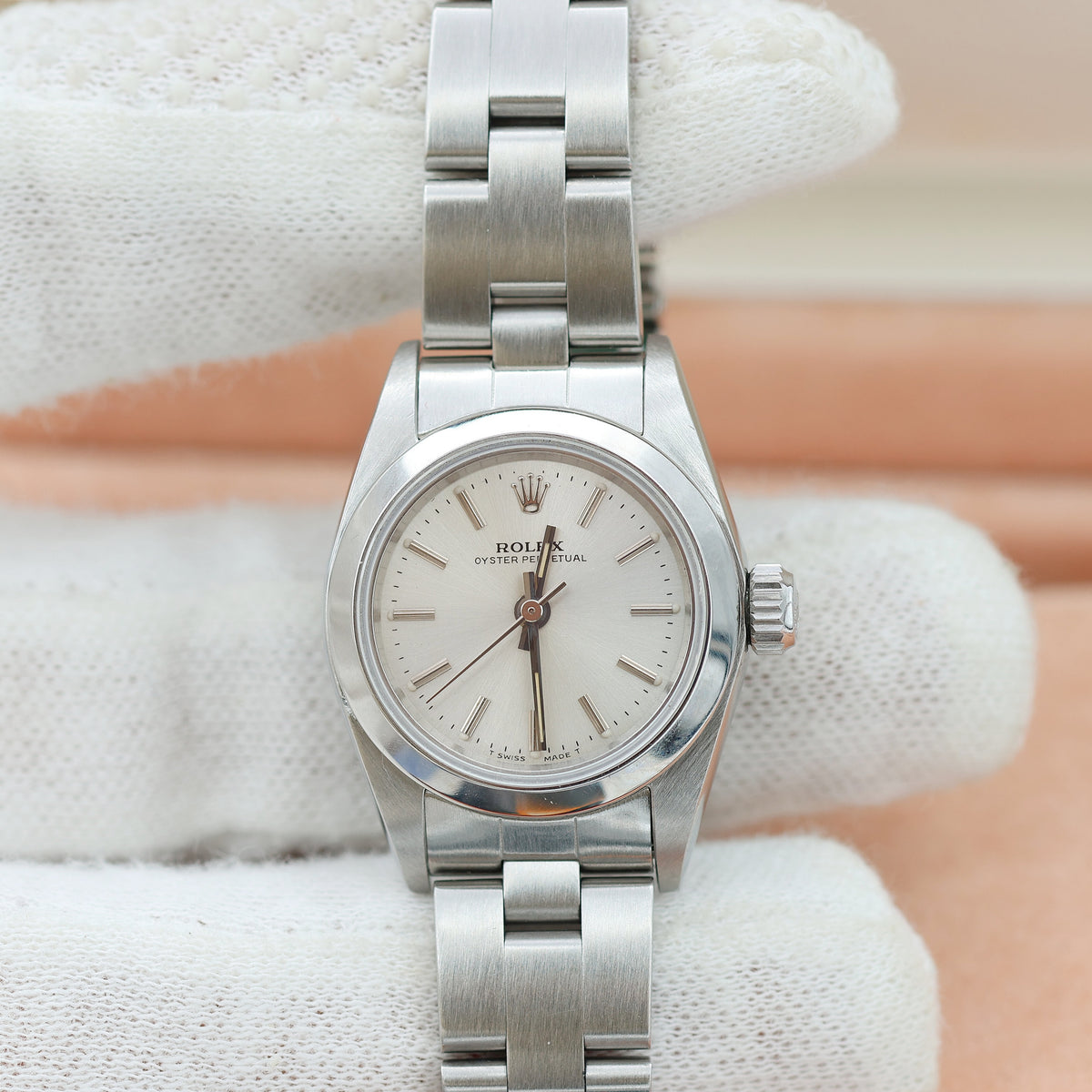 Buy Online Watch Rolex Oyster Perpetual lady 67180 Silver Dial