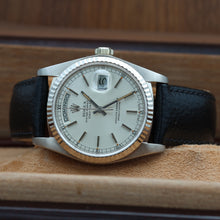 Cargar imagen en el visor de la galería, Rolex Day-Date 36 ref. 18039 Silver Dial - Leather Strap
