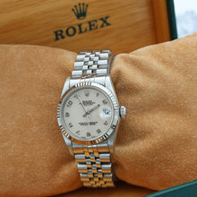 Charger l'image dans la galerie, Rolex Datejust ref. 68274 Millennary Cream Dial - Jubilee Bracelet - Full Set
