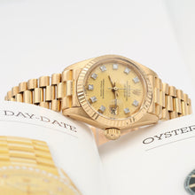 Charger l'image dans la galerie, Rolex Datejust Lady ref. 6916 Yellow Diamond Dial - President Bracelet