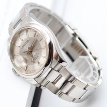 Bild in Galerie-Viewer laden, Rolex Datejust Ref. 116200 Silber / Dark Silver (Tuxedo) Zifferblatt - Austernarmband - Vollständiger Satz