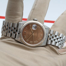 Load image into Gallery viewer, Rolex Datejust 36 ref. 16234 Salmon Roman Dial - Jubilee