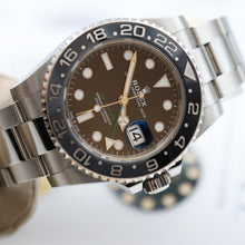Charger l'image dans la galerie, Rolex GMT Master II ref. 126710GRNR with Oyster - Full Set - "Bruce Wayne" GMT