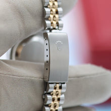 Carica l'immagine nel visualizzatore di Gallery, Rolex Lady-Datejust ref. 6917 - Blue Diamonds dial - Jubilee bracelet