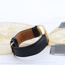 Bild in Galerie-Viewer laden, Rolex Day-Date Ref. 18038 Champagner -Zifferblatt - Lederband