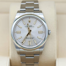 Cargar imagen en el visor de la galería, Rolex Oyster Perpetual 124300 - Silver Dial - Full set