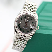 Carica l'immagine nel visualizzatore di Gallery, Rolex Datejust ref. 126234 Wimbledon Dial Jubilee bracelet - Full Set