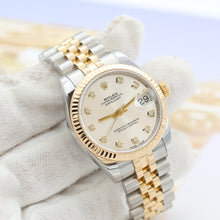 Załaduj obraz do przeglądarki galerii, Rolex Lady-Datejust 31mm ref. 178273 Silver Diamonds Dial Jubilee bracelet - Full Set