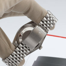 Indlæs billede til gallerivisning Rolex Datejust ref. 16014 - Silver Linen dial - Jubilee bracelet (V II)