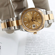 Carica l'immagine nel visualizzatore di Gallery, Rolex Datejust ref. 126333 Champagne Dial Oyster bracelet - Full Set