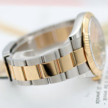 Carica l'immagine nel visualizzatore di Gallery, Rolex Datejust ref. 126333 Champagne Dial Oyster bracelet - Full Set