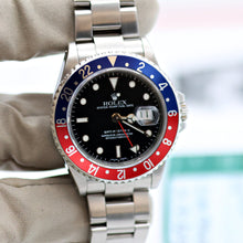 Load image into Gallery viewer, Rolex GMT Master II 16710 - Pepsi Bezel "Swiss Made" - Full Set