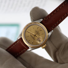 Załaduj obraz do przeglądarki galerii, Rolex Datejust Lady ref. 69173 Steel/Gold - Champagne Dial - Leather Strap