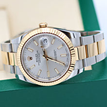 Carica l'immagine nel visualizzatore di Gallery, Rolex Datejust ref. 126333 Silver Dial Oyster bracelet - Full Set