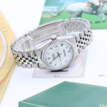 Załaduj obraz do przeglądarki galerii, Rolex Datejust ref. 16030 - Jubilee Bracelet - White Roman Dial