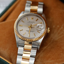 Bild in Galerie-Viewer laden, Rolex Oyster Perpetual Date ref. 15233 - Silver Dial - Oyster Bracelet
