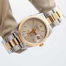 Bild in Galerie-Viewer laden, Rolex Oyster Perpetual Date ref. 15233 - Silver Dial - Oyster Bracelet