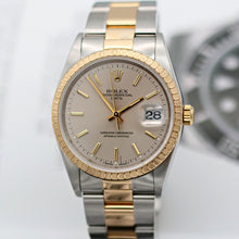 Bild in Galerie-Viewer laden, Rolex Oyster Perpetual Date ref. 15233 - Silver Dial - Oyster Bracelet