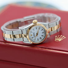 Charger l'image dans la galerie, Rolex Oyster perpetual ref. 67193 White Roman dial Oyster bracelet