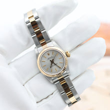 Charger l'image dans la galerie, ON SALE: Rolex Oyster Perpetual ref. 67193 Silver dial Oyster bracelet