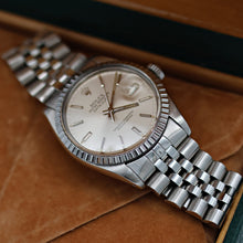 Load image into Gallery viewer, Rolex Datejust ref. 16030 - Jubilee Bracelet - Silver Dial V IV