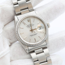 Załaduj obraz do przeglądarki galerii, Rolex ref. 16220 Silver Dial - Oyster Bracelet