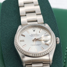 Załaduj obraz do przeglądarki galerii, Rolex ref. 16220 Silver Dial - Oyster Bracelet