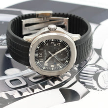 Load image into Gallery viewer, Patek Philippe Aquanaut Travel Time ref. 5164A - Full Set