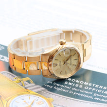 Load image into Gallery viewer, ON SALE: Rolex Datejust ref. 6827- 31mm - Champagne Dial Oyster Bracelet