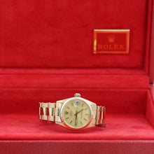 Load image into Gallery viewer, ON SALE: Rolex Datejust ref. 6827- 31mm - Champagne Dial Oyster Bracelet