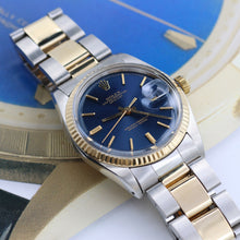 Załaduj obraz do przeglądarki galerii, ON SALE: Rolex Datejust ref. 1601 Steel/Gold Bezel - Blue Dial - Oyster bracelet