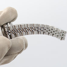 Carica l'immagine nel visualizzatore di Gallery, Rolex Lady-Datejust ref. 69174 - SIlver Linen Dial - Jubilee bracelet