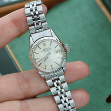 Load image into Gallery viewer, Rolex Oyster Perpetual Lady Date ref. 6517 Silver Dial - Jubilee