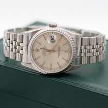 Load image into Gallery viewer, Rolex Datejust 36 ref. 16220 Silver Dial (Circle hours dial) - Jubilee - Full Set
