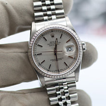 Load image into Gallery viewer, Rolex Datejust 36 ref. 16220 Silver Dial (Circle hours dial) - Jubilee - Full Set