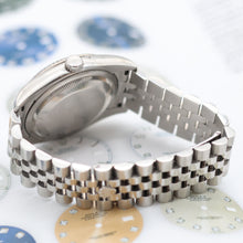 Bild in Galerie-Viewer laden, Rolex Datejust ref. 116234 Pink Dial - Jubilee