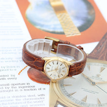 Załaduj obraz do przeglądarki galerii, Rolex Oyster Perpetual Lady Datejust ref. 6516 Silver Dial - Leather Srap