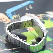 Bild in Galerie-Viewer laden, Cartier Santos blaues Zifferblatt ref. WSSA0030 – Vollständiger Satz