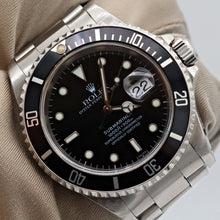 Load image into Gallery viewer, Rolex Submariner Date ref. 16610 "Swiss" - Oyster bracelet