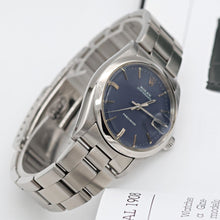 Cargar imagen en el visor de la galería, Rolex Oyster Precision Date ref. 6694 Blue Dial (III)- Oyster Bracelet
