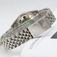 Cargar imagen en el visor de la galería, Rolex Datejust ref. 16220 Black (Circle) Dial Jubilee Bracelet Full Set