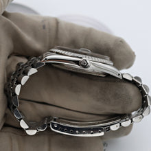 Załaduj obraz do przeglądarki galerii, Rolex Datejust ref. 1603 - Steel Bezel - Black dial - Jubilee Bracelet