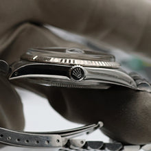 Load image into Gallery viewer, Rolex Datejust ref. 16014 - Silver dial - Jubilee Bracelet