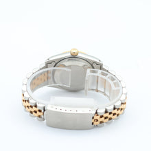 Bild in Galerie-Viewer laden, Rolex Datejust 31 mittelgroße Ref. 68273 - Silber -Zifferblatt mit goldenen Indizes - Vollständiger Satz
