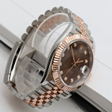Cargar imagen en el visor de la galería, Rolex Datejust ref. 126331 Chocolate Diamonds dial Rose Gold / Steel - Oyster bracelet