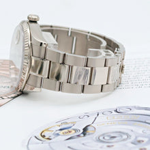 Kép betöltése a galériamegjelenítőbe: Rolex Day-Date 36 ref. 118239 Silver Roman dial - Oyster - Full Set