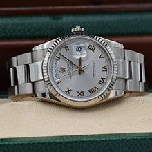 Kép betöltése a galériamegjelenítőbe: Rolex Day-Date 36 ref. 118239 Silver Roman dial - Oyster - Full Set