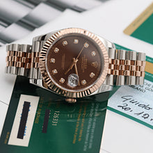 Cargar imagen en el visor de la galería, Rolex Datejust ref. 126331 Chocolate Diamonds dial Rose Gold / Steel - Oyster bracelet